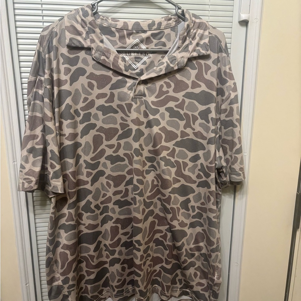 BURLEBO Men's Camo Polo in Taupe and Brown